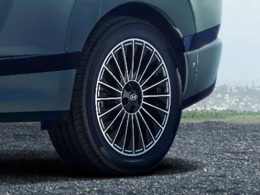 Close-up of rear wheel and fender of a Hyundai IONIQ 9
