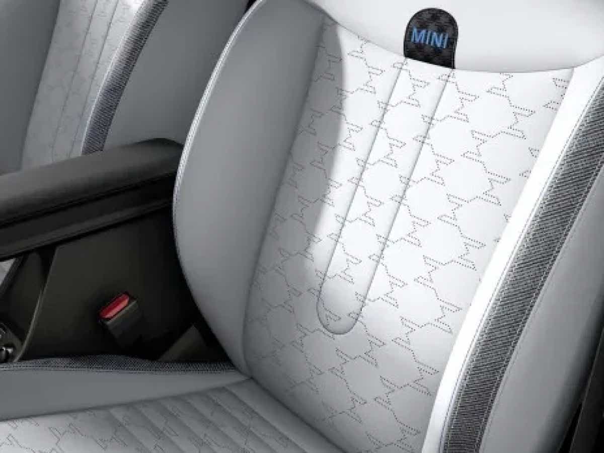 front seat close-up of a Mini Cooper Facelift