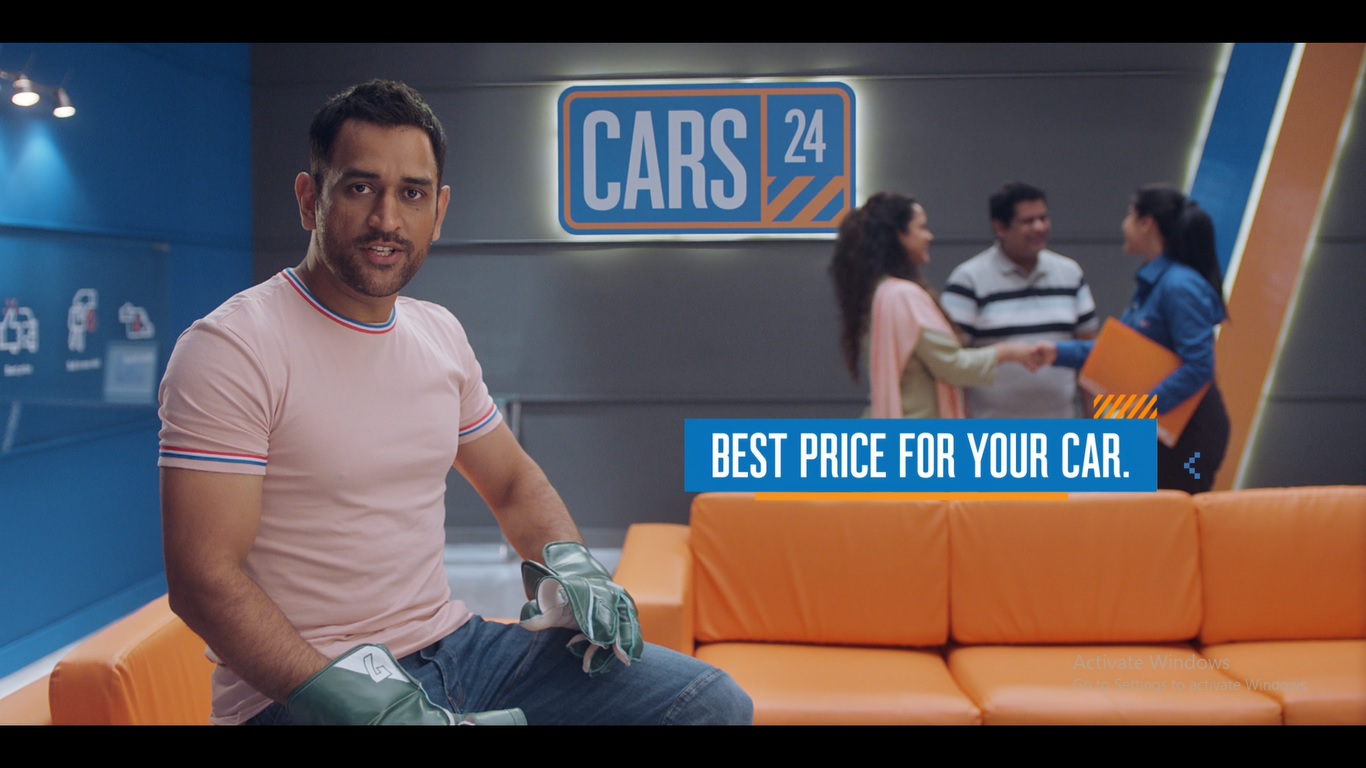 Still 4 from the 2019 Cars24 A New Beginning campaign with MS Dhoni