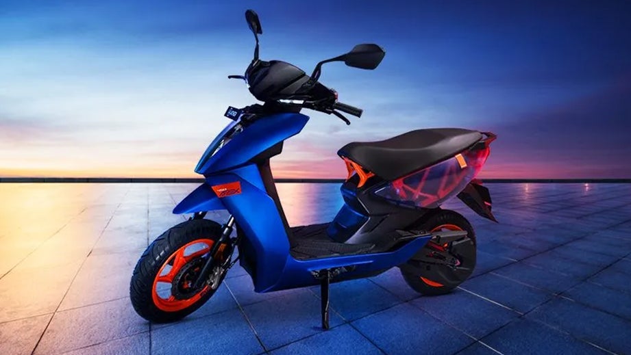 Front Left Side View