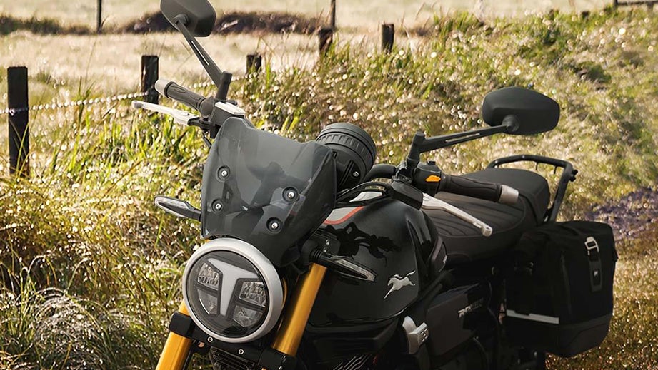 Head Light And Wind Screen