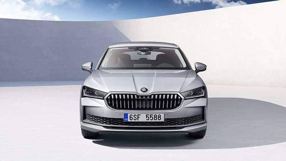 Front view of a Steel Grey Skoda Superb