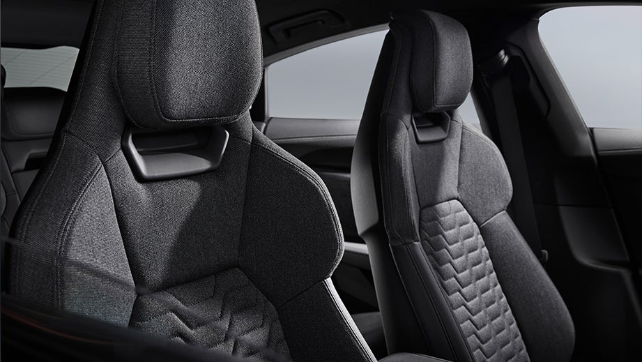Audi e-tron GTInterior image