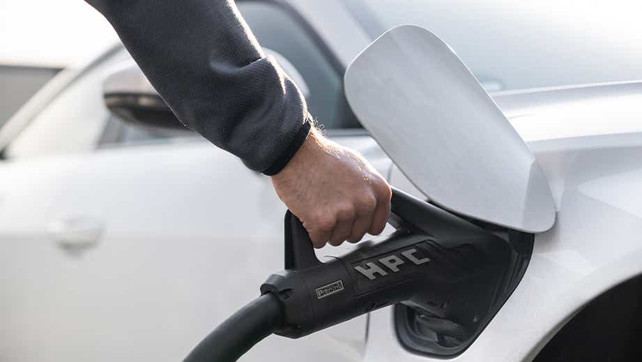 charging port close-up of an Audi e-tron GT