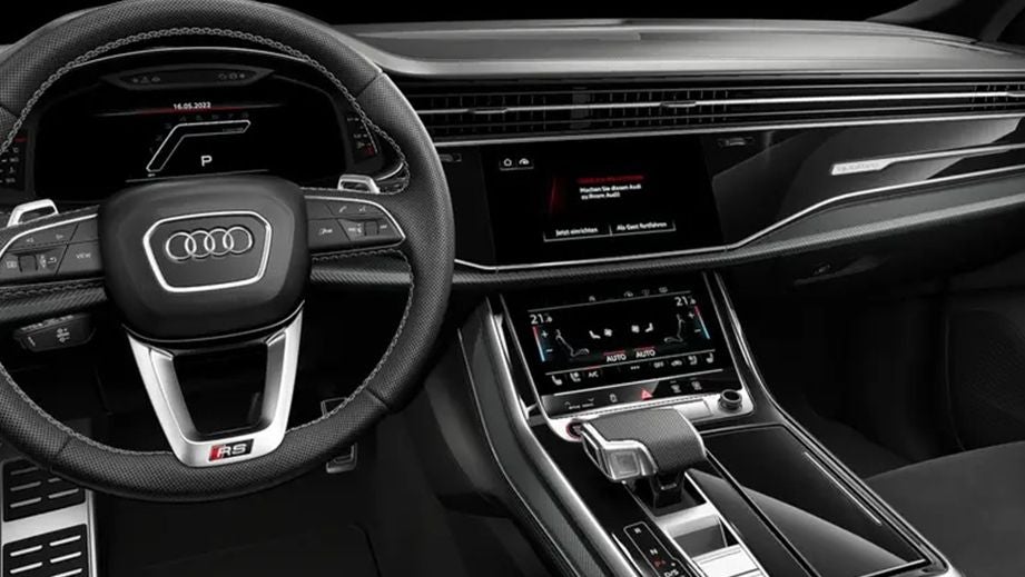 Audi RS Q8Interior image