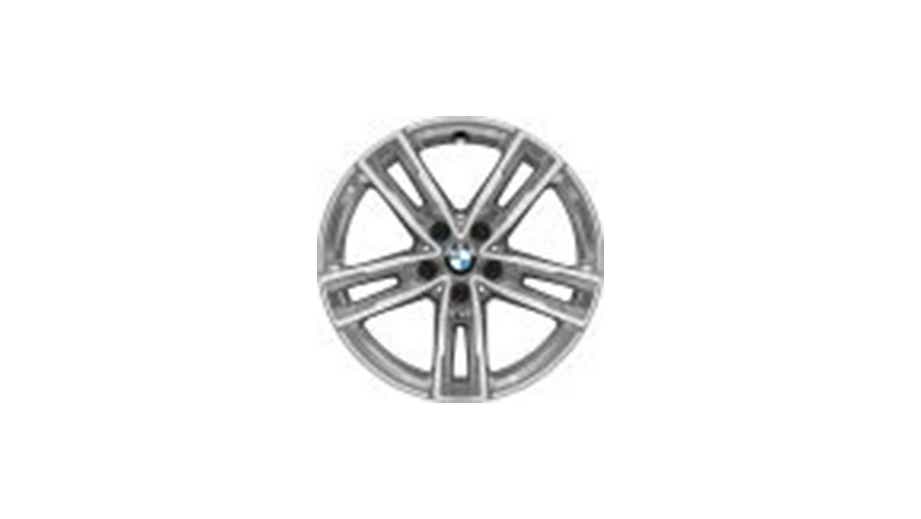 Wheel close-up of a BMW 2 Series
