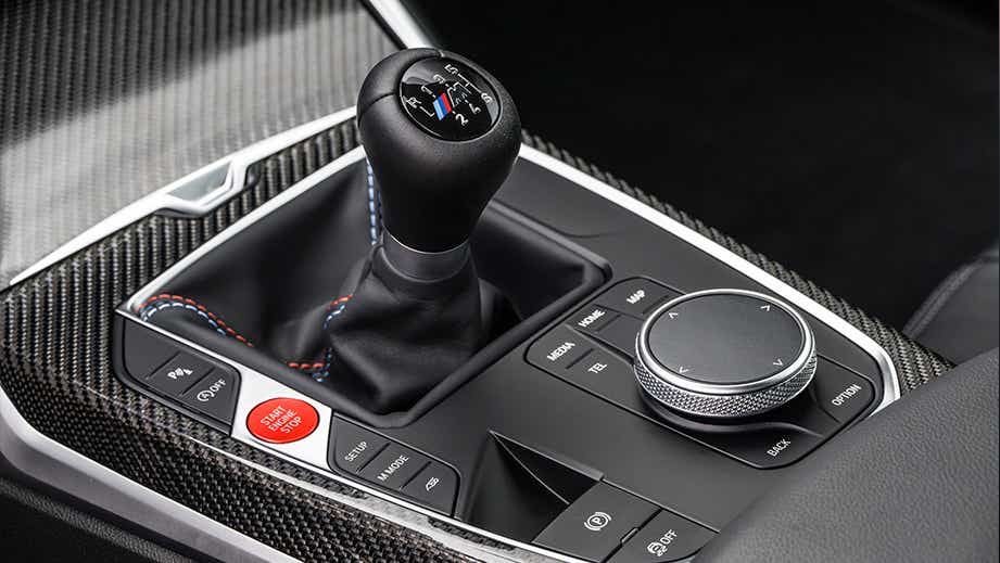 Gear shifter and center console of a BMW M2