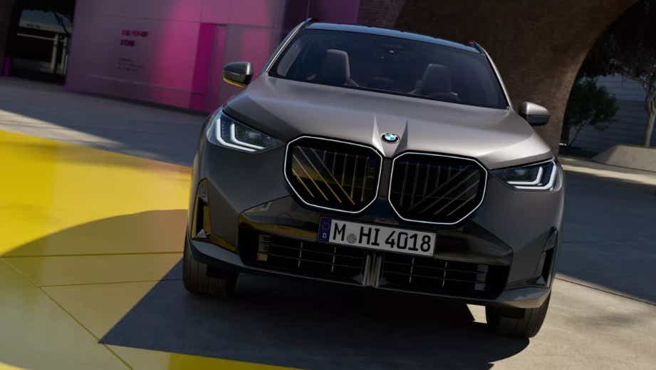 Front view of a BMW X3