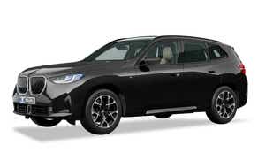 front three-quarter view of a Black Sapphire Metallic BMW X3