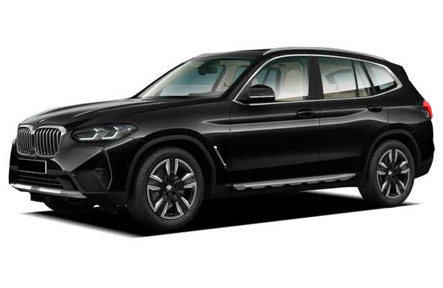 front three-quarter of a Black Sapphire BMW X3 2023-2024