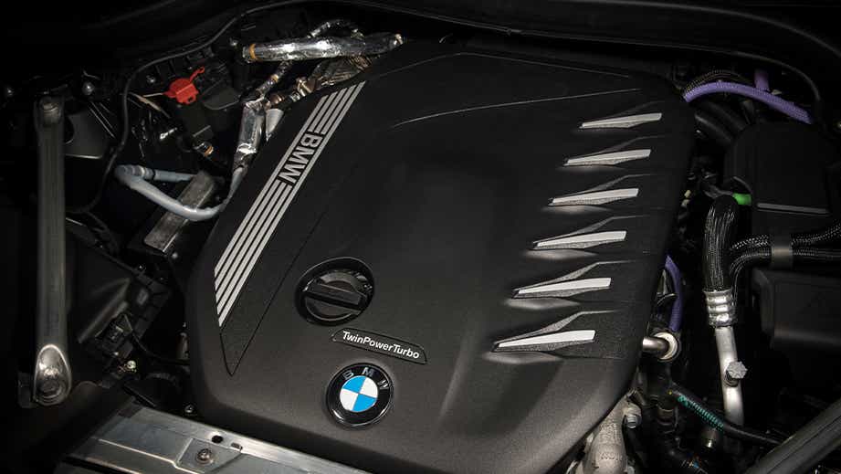 engine bay of a BMW X3 2023-2024
