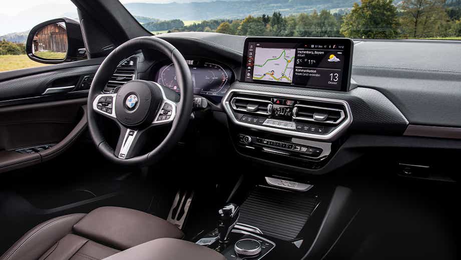 interior dashboard of a BMW X3 2023-2024