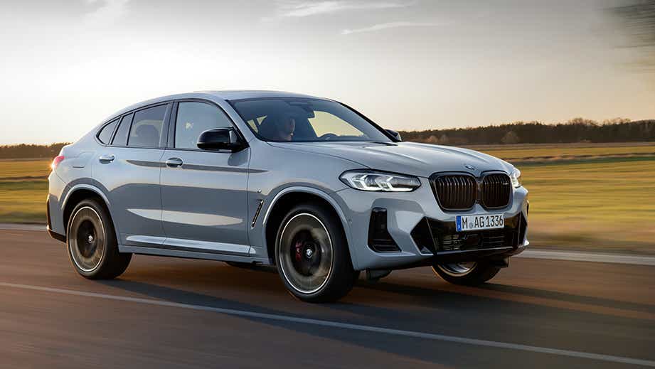 front three-quarter view of a M Brooklyn Grey Metalllic BMW x4