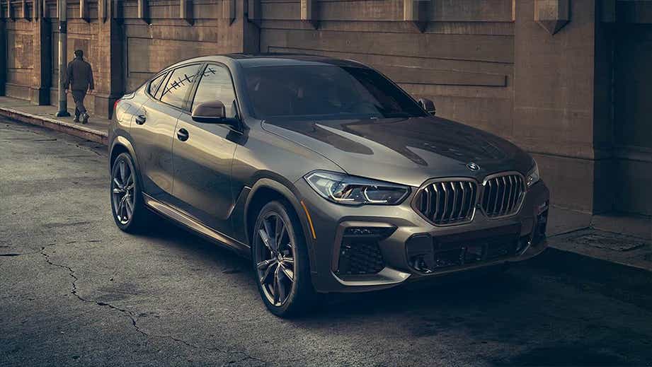 front three-quarter view of a BMW X6