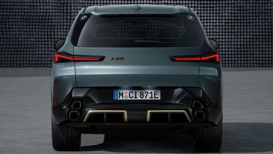 Rear view of a BMW XM