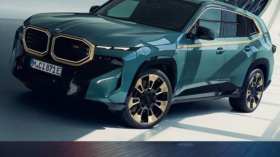 Front three-quarter view of a BMW XM