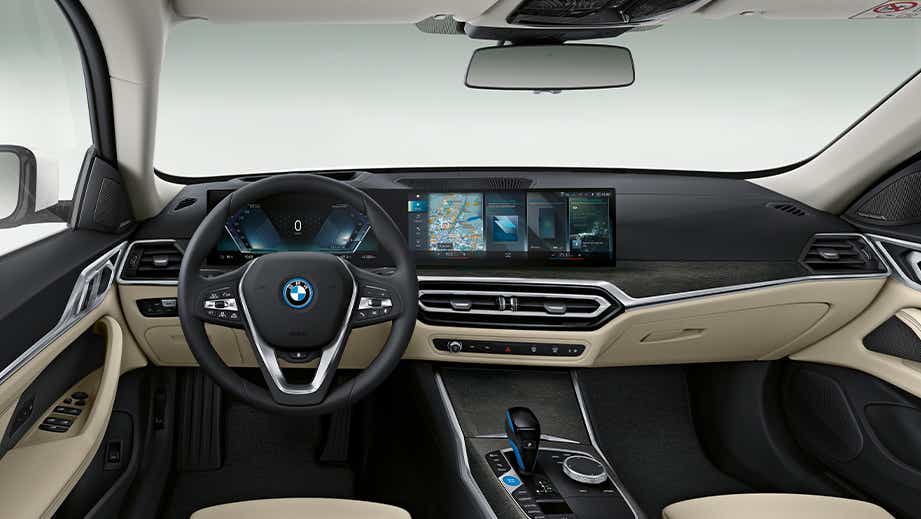 Dashboard and steering wheel view of a BMW i4