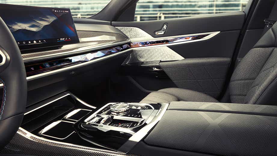 interior dashboard of a BMW i7