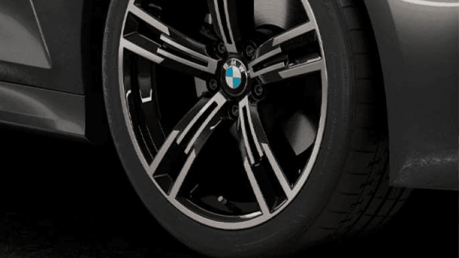 alloy wheel close-up of a BMW 3 Series Gran Limousine