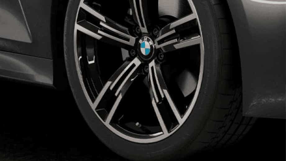alloy wheel close-up of a BMW 3 Series Gran Limousine
