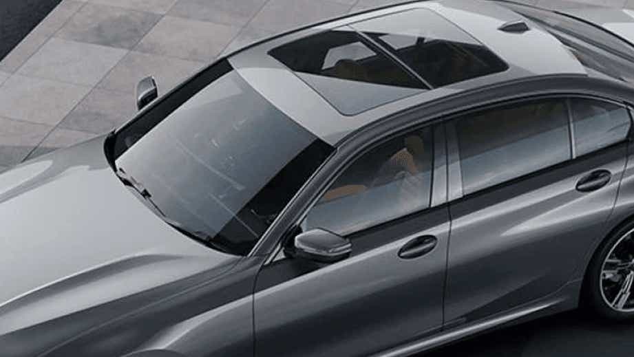 Roof and side view of a BMW 3 Series Gran Limousine