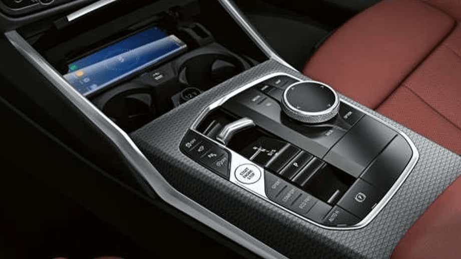 centre console of a BMW 3 Series Gran Limousine