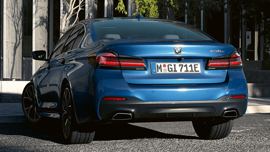 rear view of a Phytonic Blue BMW 5 Series 2021-2023