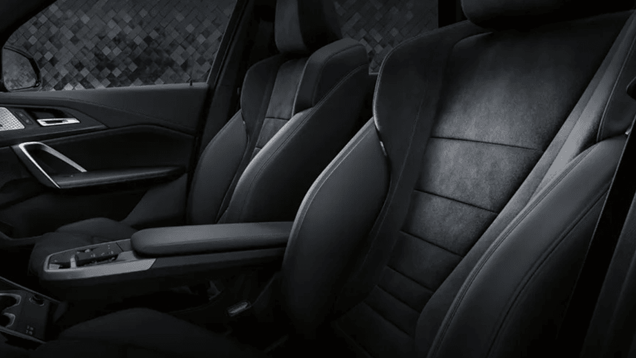 BMW X1Interior image