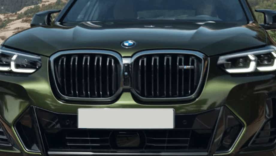 front grille view of a BMW X3 2023-2024