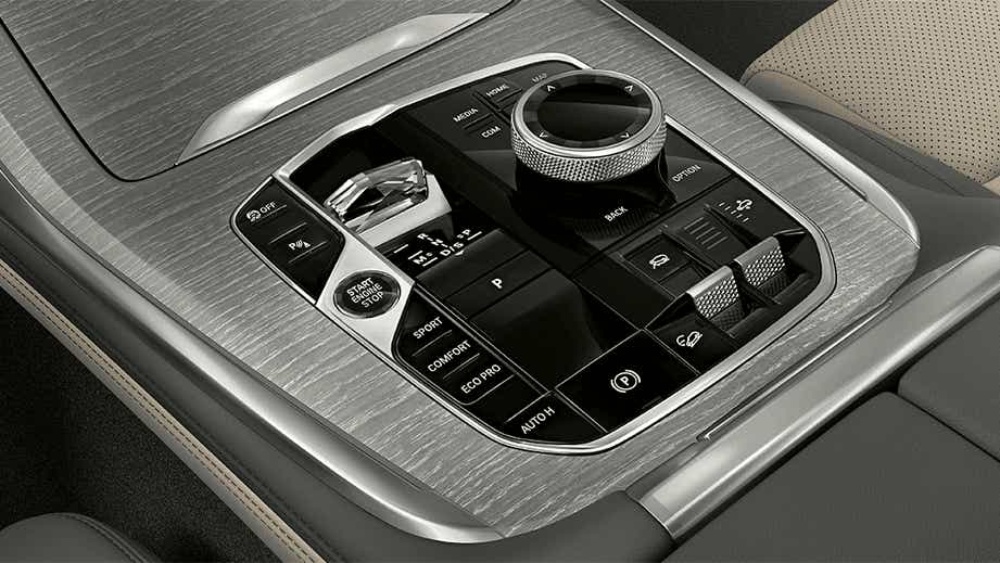 center console controls of a BMW X7