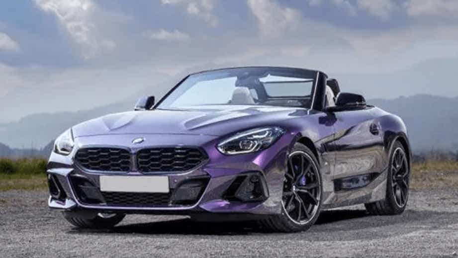 front three-quarter view of a Thundernight Metallic BMW Z4