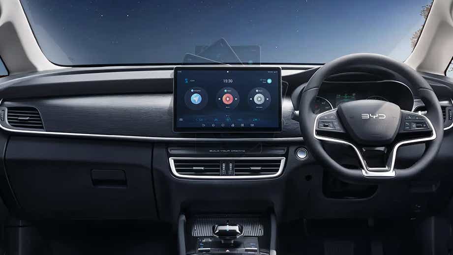 dashboard and steering wheel view of a BYD eMAX 7
