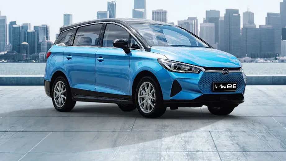 front three-quarter view of a Blue BYD E6