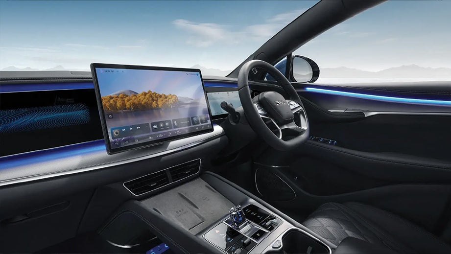 interior dashboard of a BYD Sealion 7