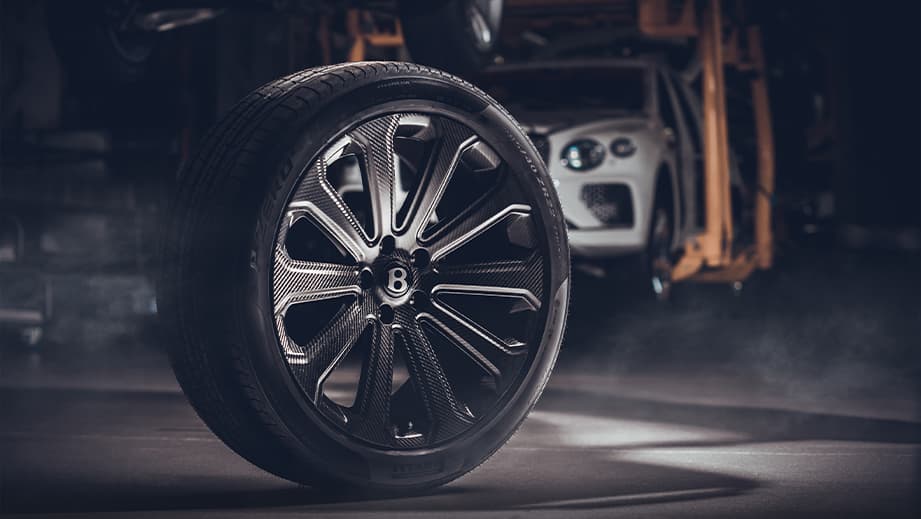 Close-up of a wheel of a Bentley Bentayga