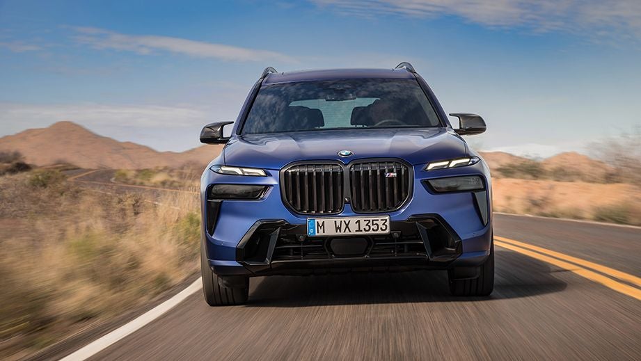 BMW X7 Exterior image 2