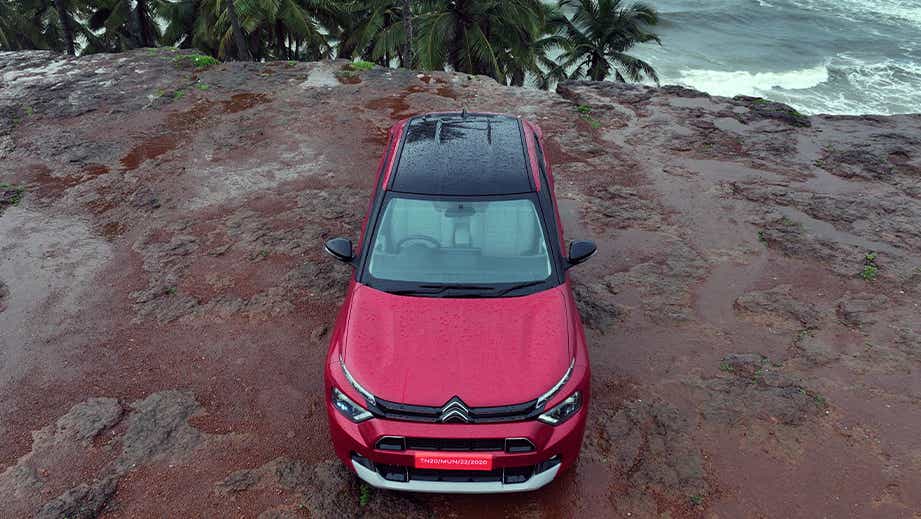 front view of a Citroen Basalt