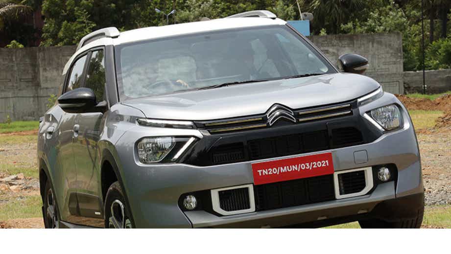 Front view of a Citroen Aircross