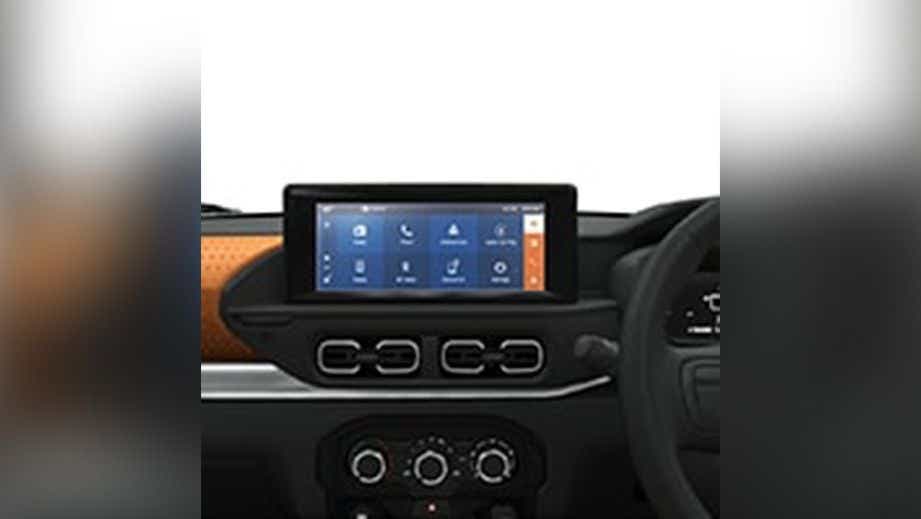dashboard touchscreen view of a Citroen C3