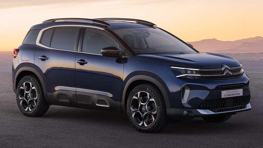 front three-quarter of a Eclipse Blue Citroen C5 Aircross