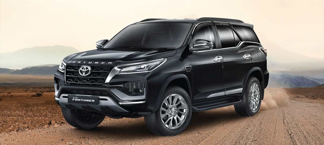 front three-quarter view of a Sparkling Black Crystal Shine Toyota Fortuner