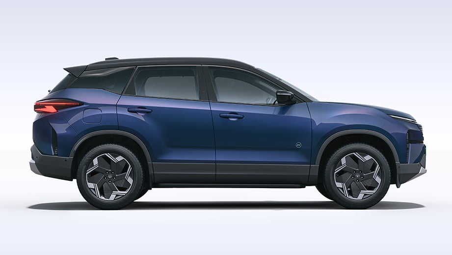 Tata Harrier EV Right Side View