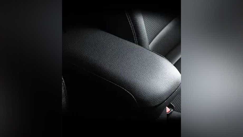 armrest close-up of a Honda Amaze 2022-2023
