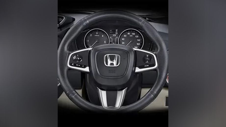 Steering wheel and instrument cluster of a Honda Amaze 2022-2023
