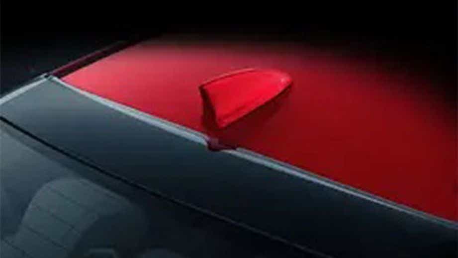 Shark fin antenna close-up of a Honda City
