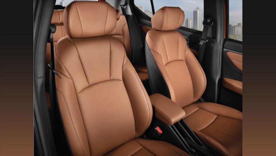 front seat and interior view of a Honda Elevate