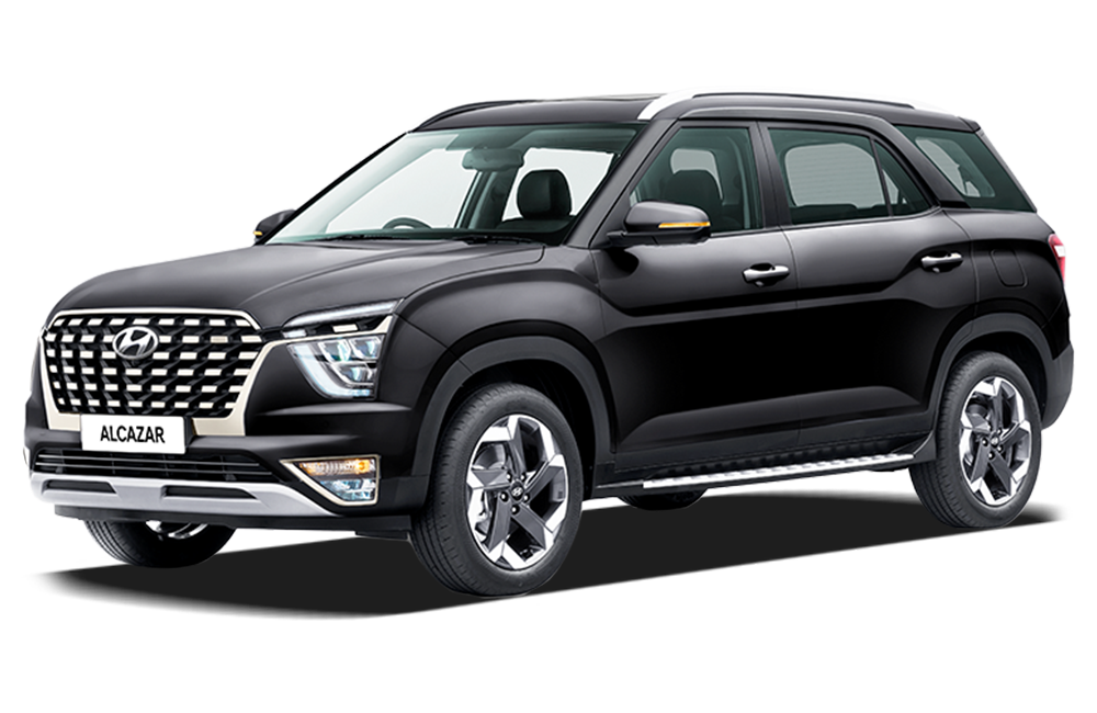front three-quarter view of a Abyss Black Hyundai Alcazar 2021-2023