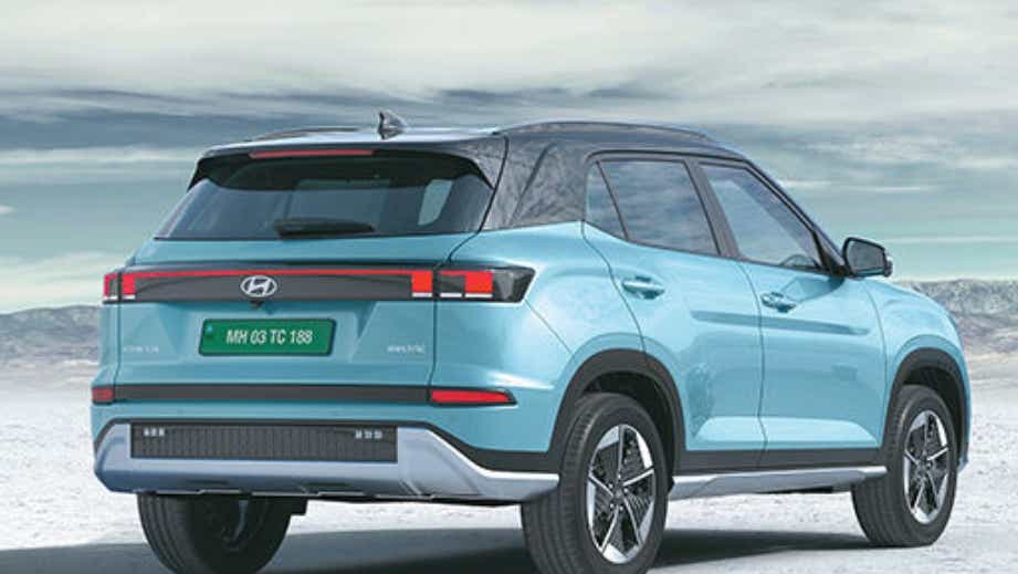 Creta Electric Rear Right Diagonal View