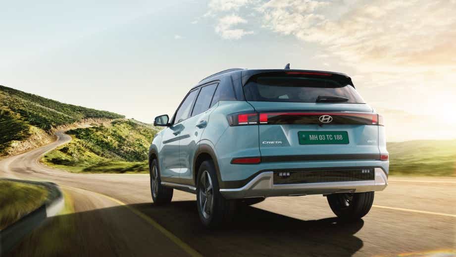 Creta Electric Rear Left Diagonal view