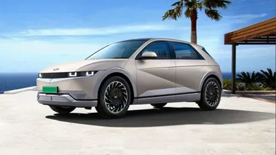 front three-quarter view of a Hyundai IONIQ 5